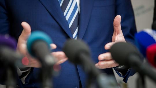 Imagen portada Periodismo y Democracia Veracidad de la información