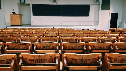 cómo funciona el escalafón docente en colombia